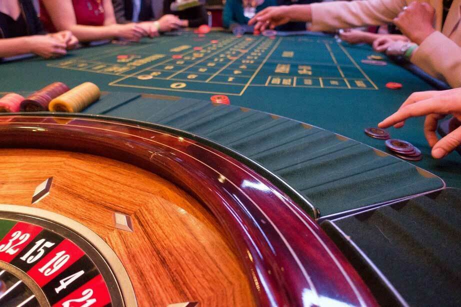Wie findet man sich im Überangebot aus Online Casinos zurecht?